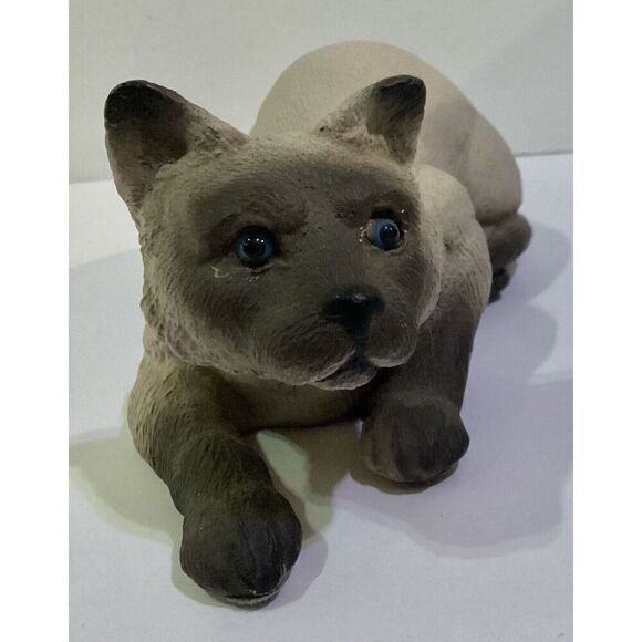 Siamese Cat Universal Statuary Crouching Blue Glass Eyes 1992 Vintage USA - Picture 2 of 6